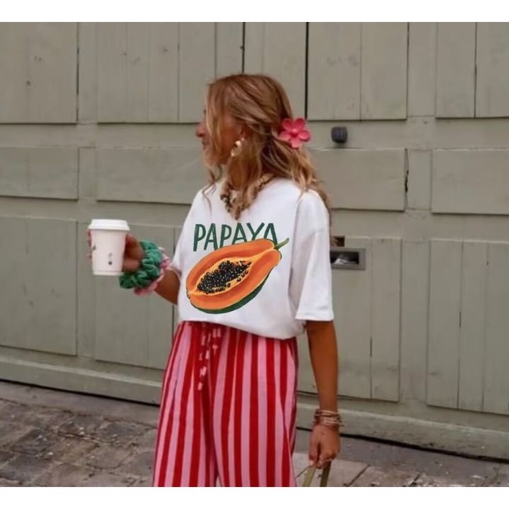 White T-shirt with Papaya Graphic Print- Women's Large